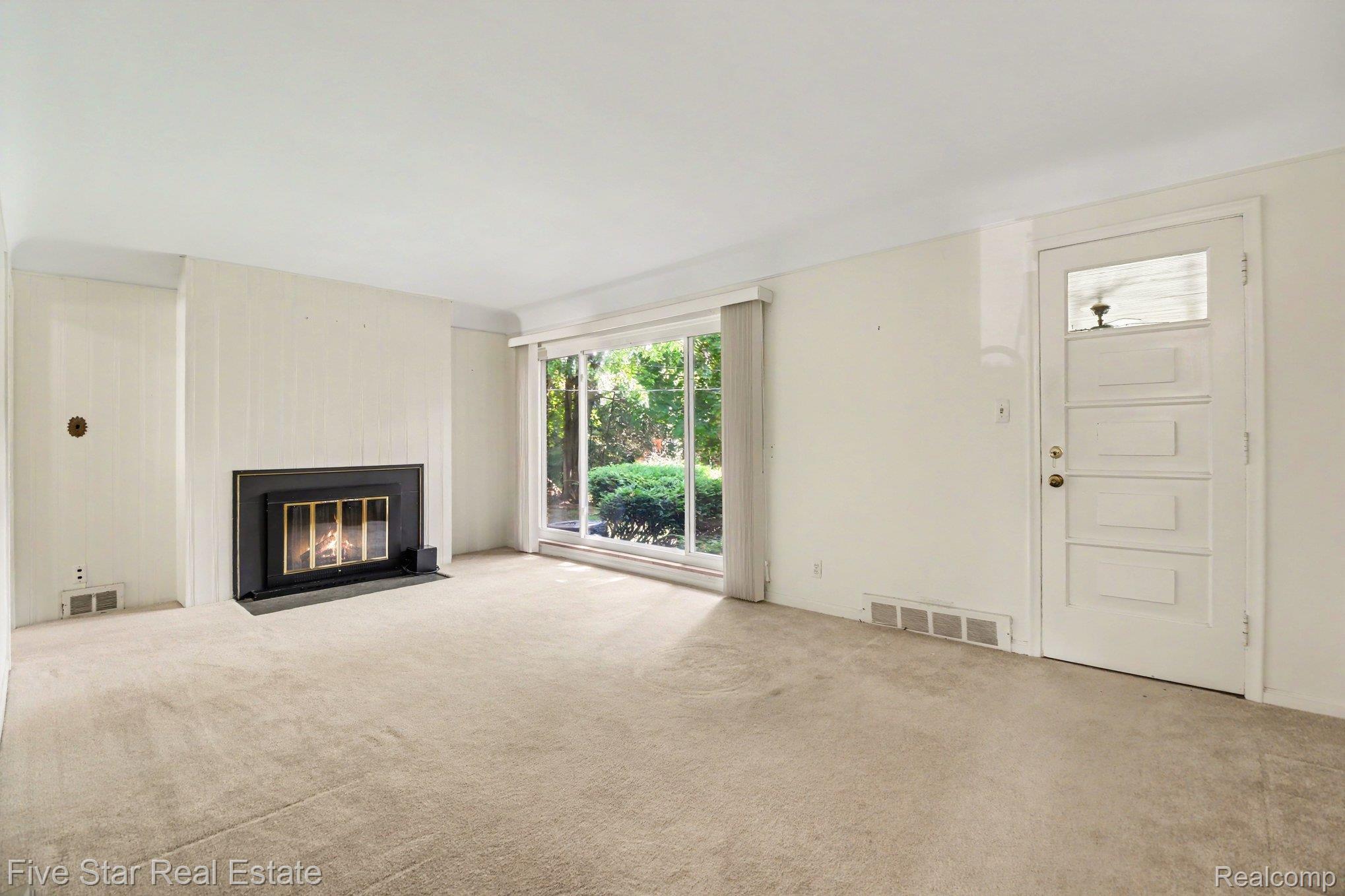 22780 Manning Street