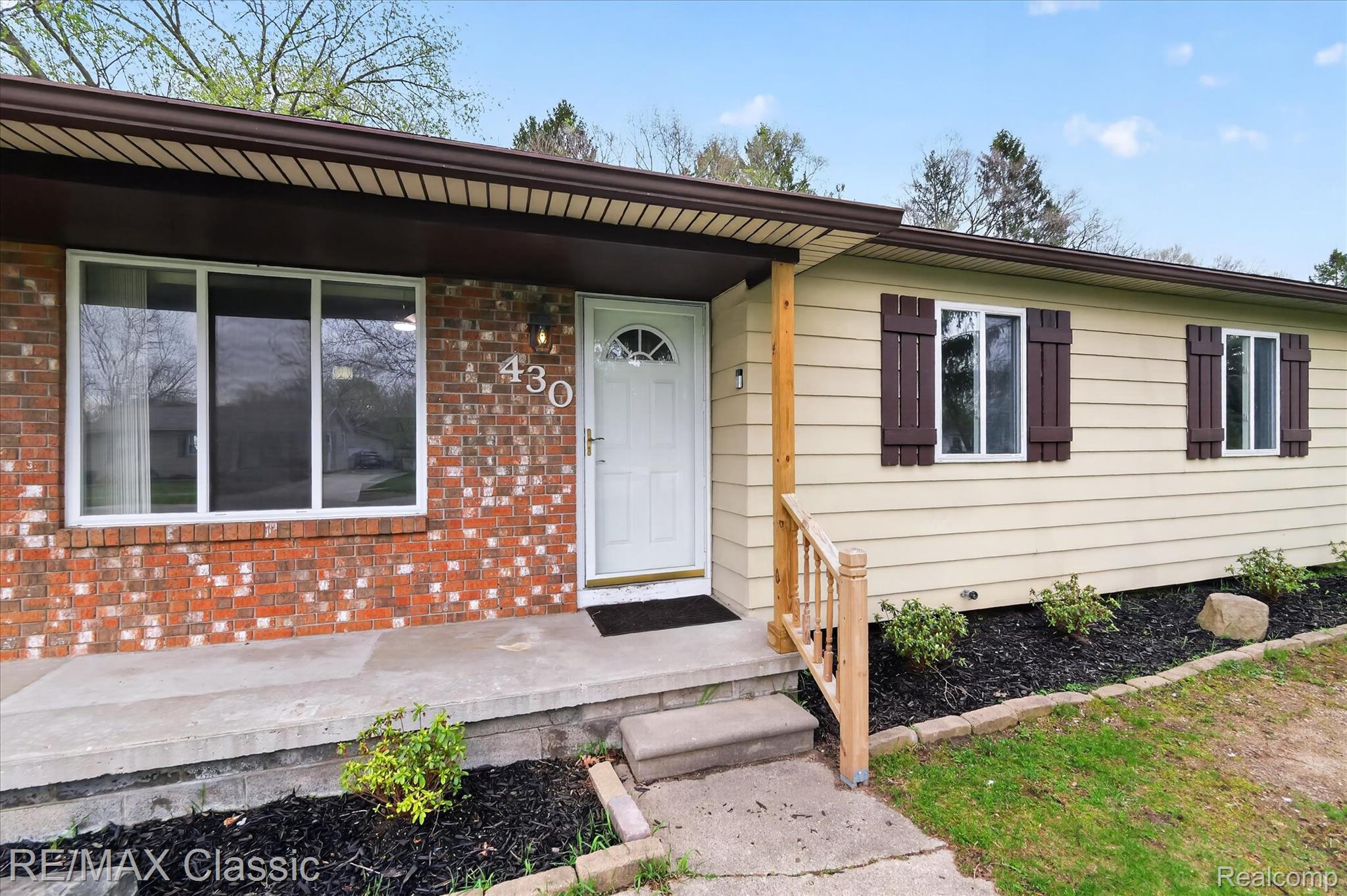 430 Sherwood Court