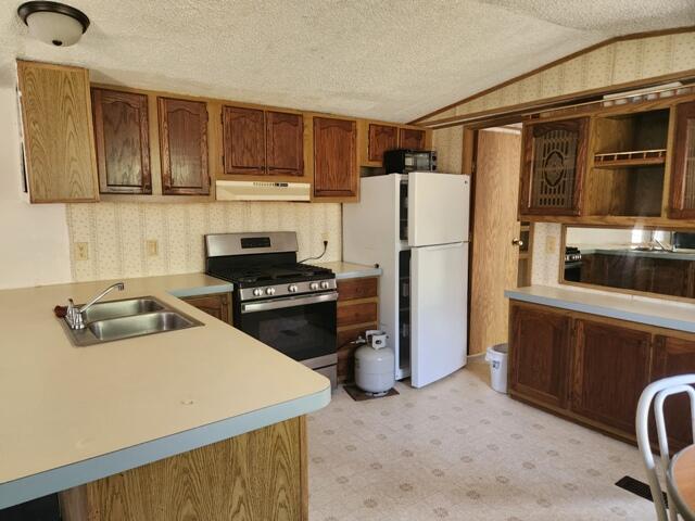554 S Peacock Trail