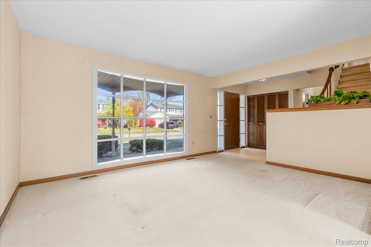 44611 Nantucket Drive