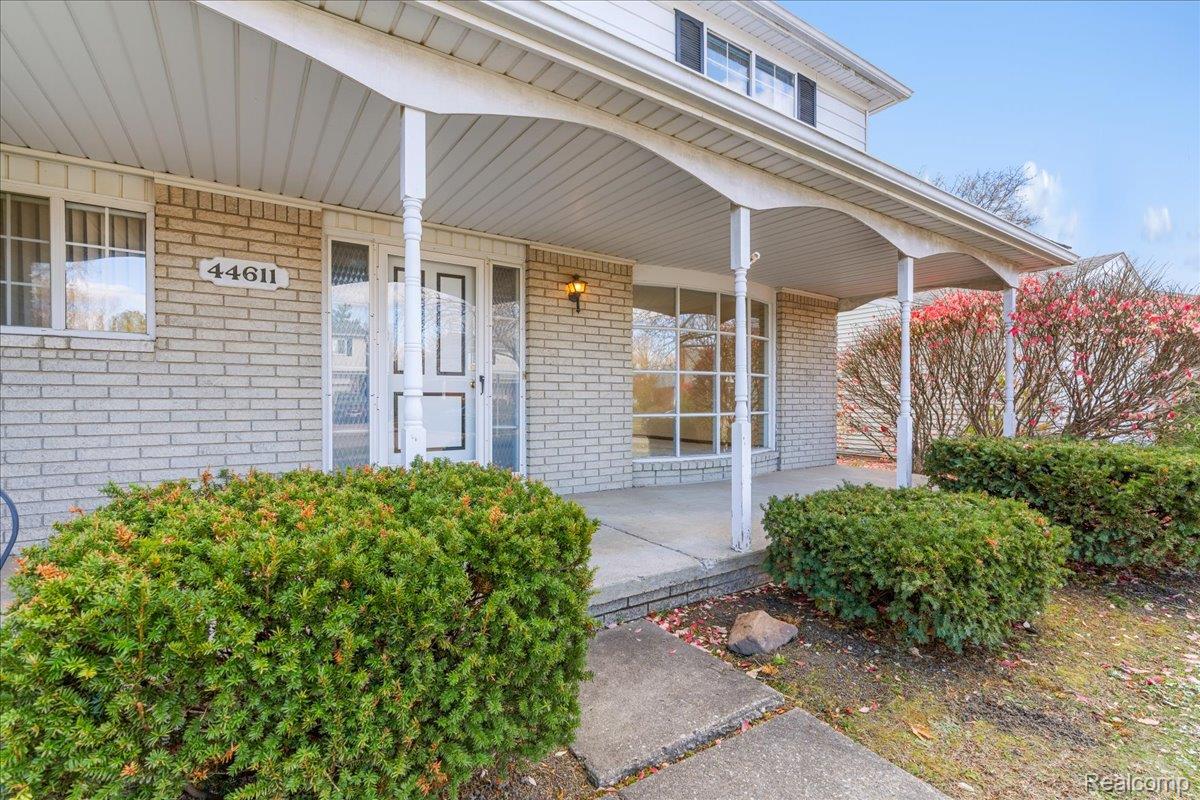 44611 Nantucket Drive