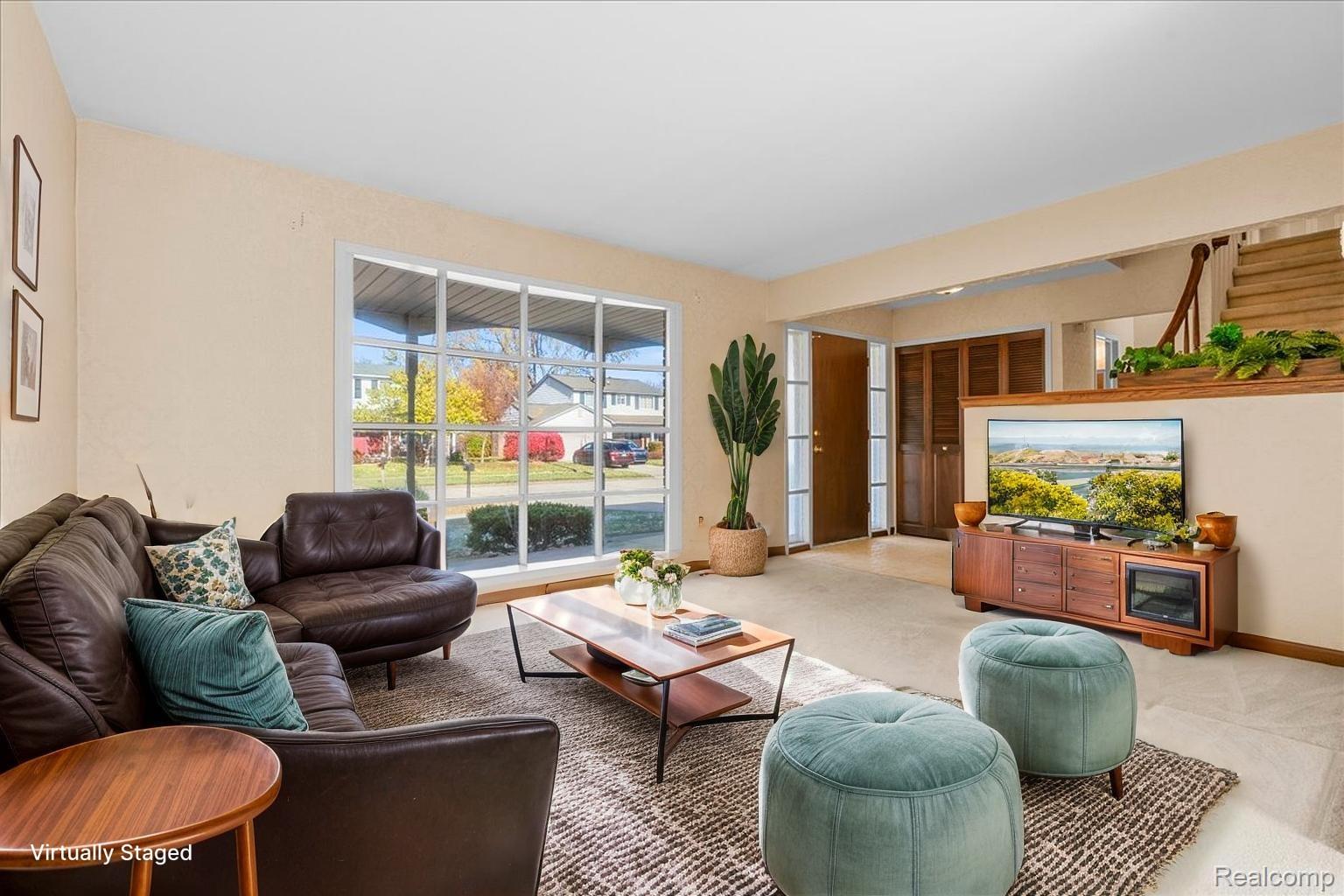 44611 Nantucket Drive