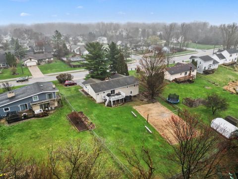 Tiny photo for 1665 Forest Hill Avenue SE, Kentwood City, MI 49546 (MLS # 65026013438)