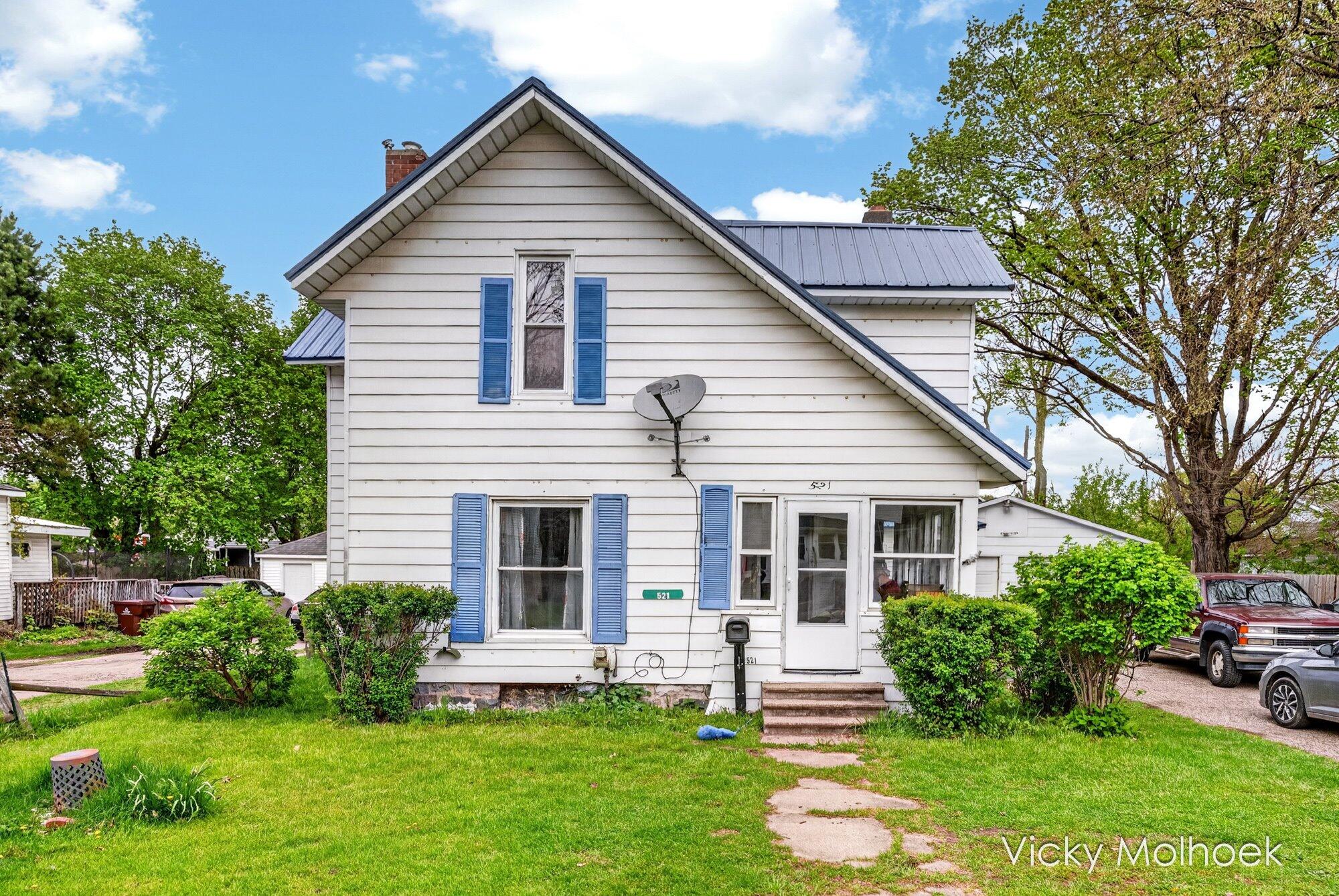 521 W Court Street