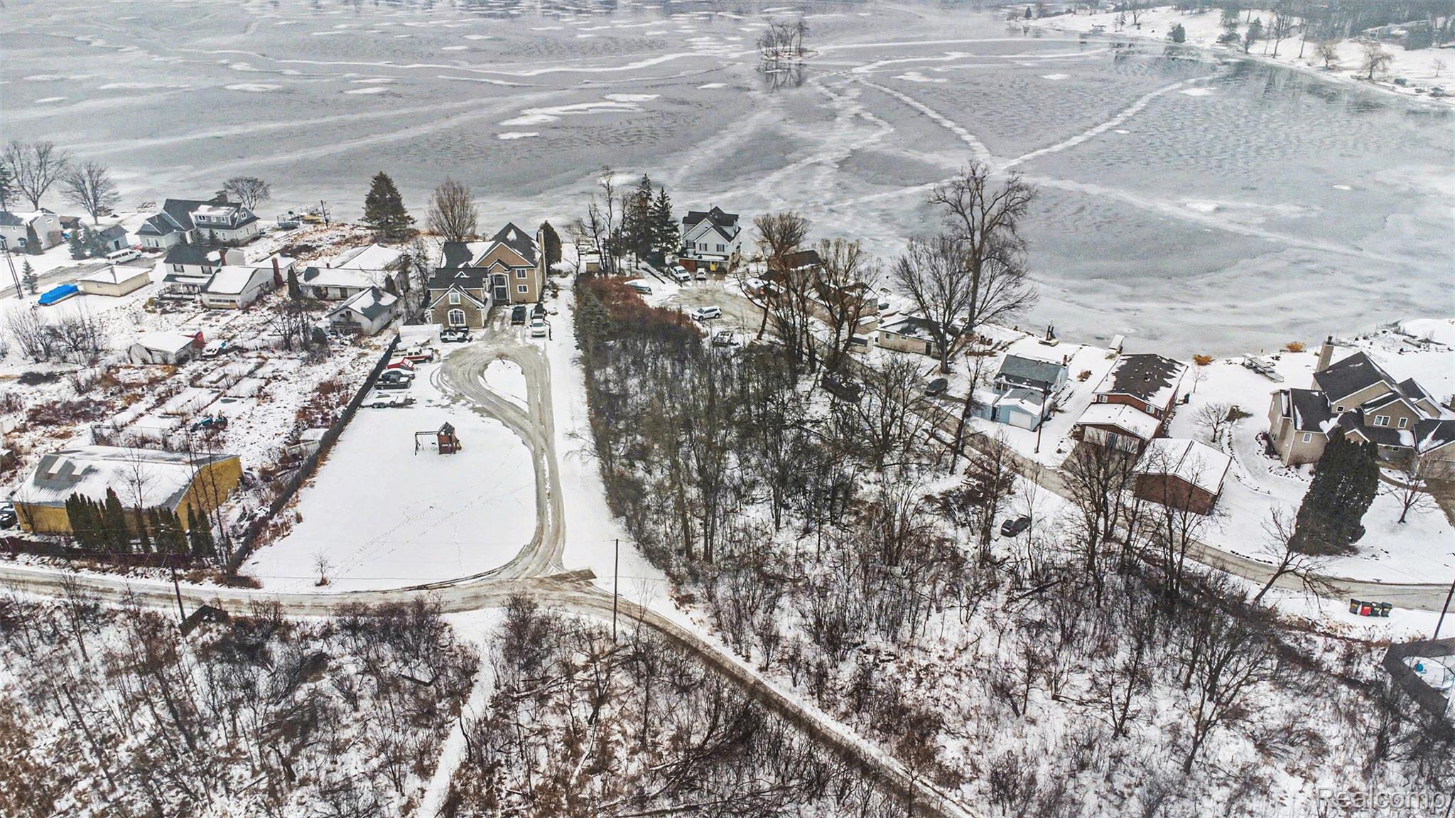 10151 Walnut Shores Drive