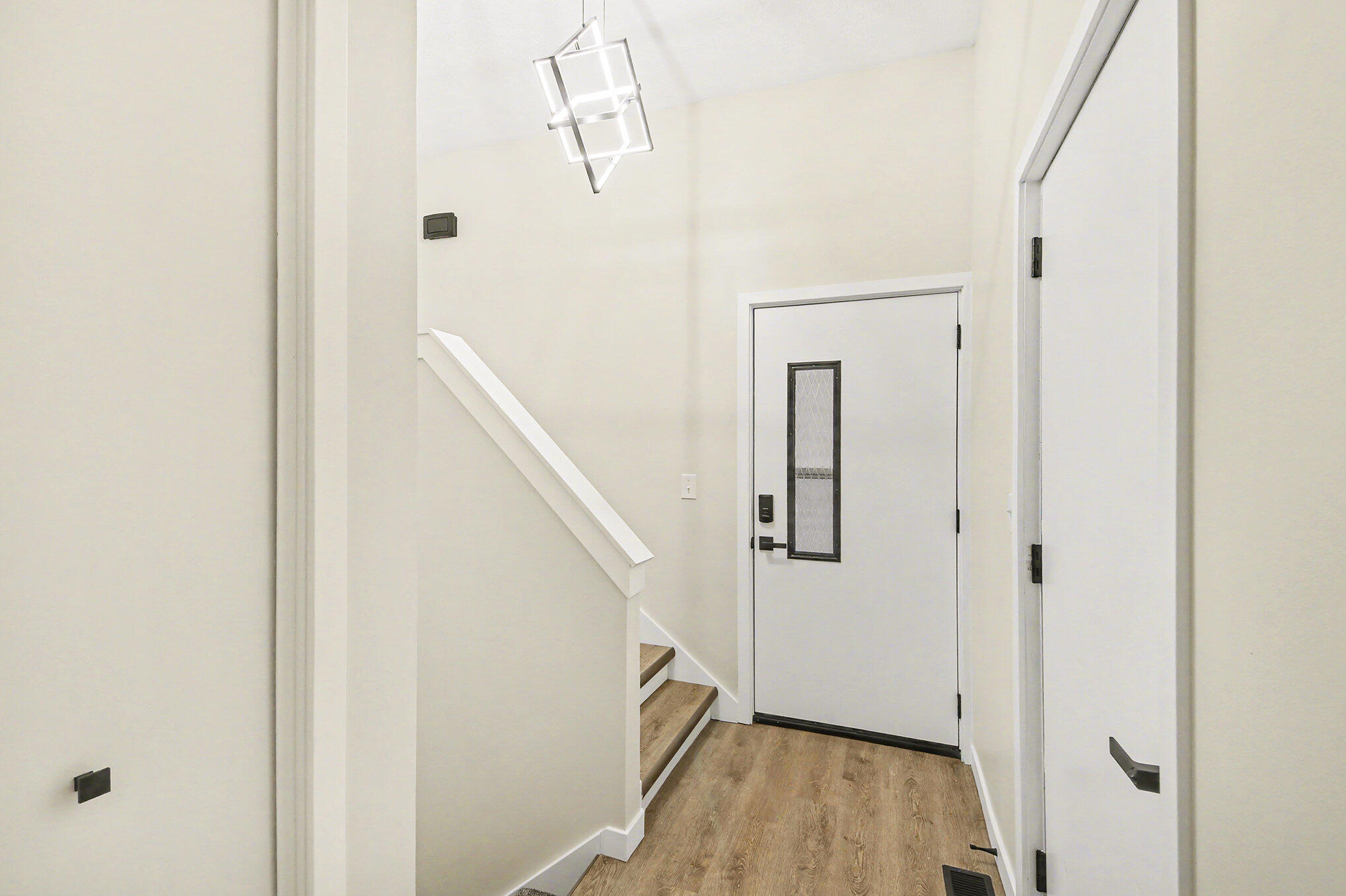 2671 Stonebluff Drive SW