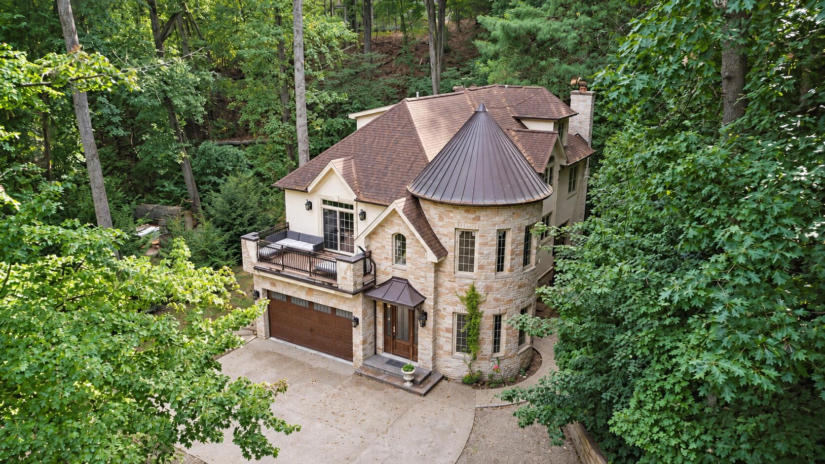 19310 Parkview Drive