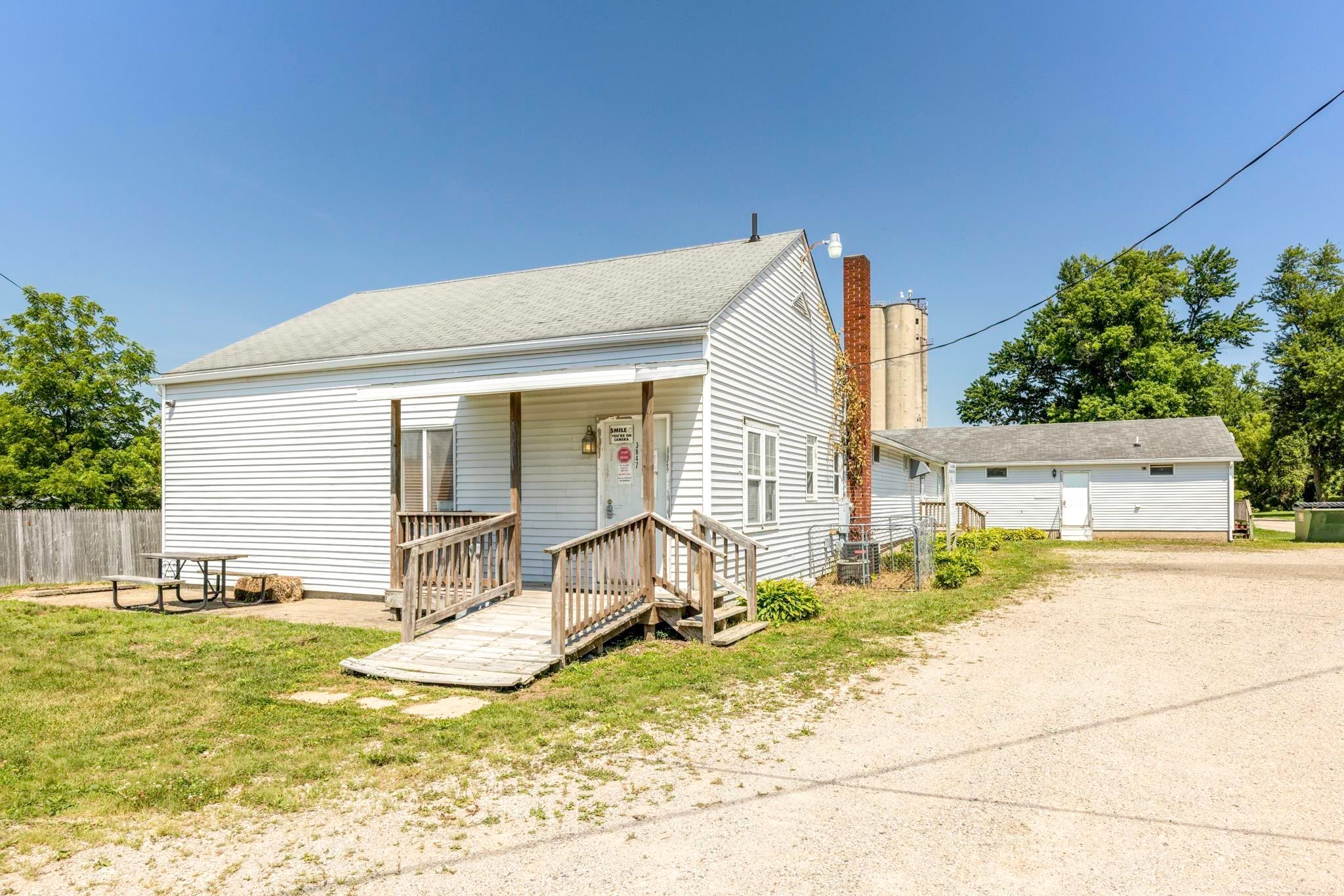 3847 W Sheldon Road