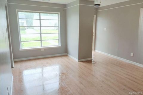 Tiny photo for 26680 Penn Street, Inkster City, MI 48141 (MLS # 20261039511)