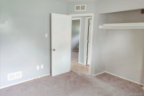 Tiny photo for 26680 Penn Street, Inkster City, MI 48141 (MLS # 20261039511)