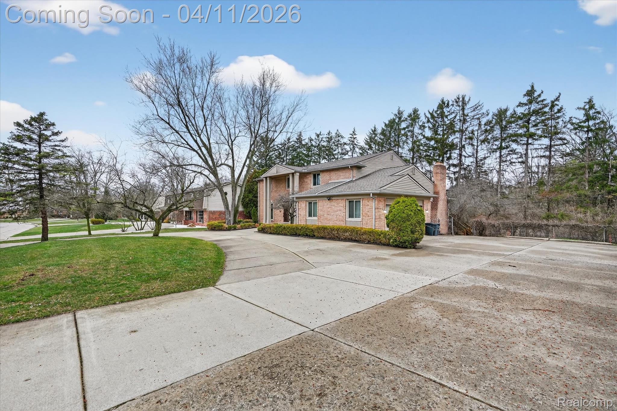 21770 Riverview Drive