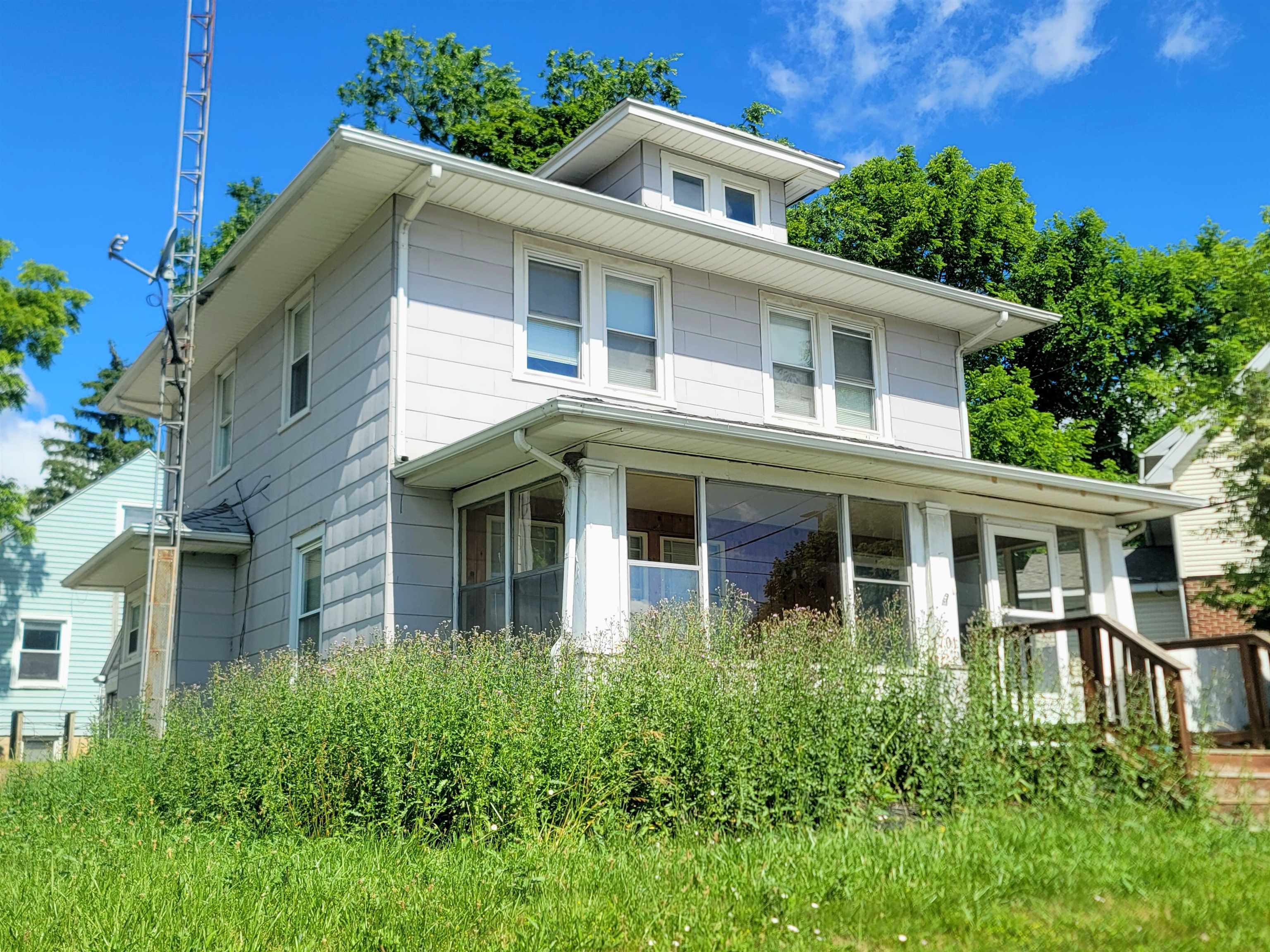 701 Dupont Street