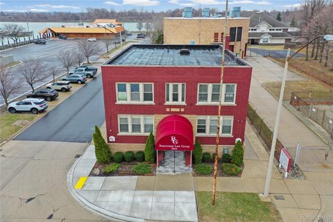 3505 Biddle Avenue Wyandotte City MI 48192