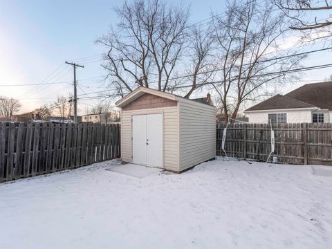 Tiny photo for 22631 Ridgeway Street, St Clair Shores City, MI 48080 (MLS # 58050196391)