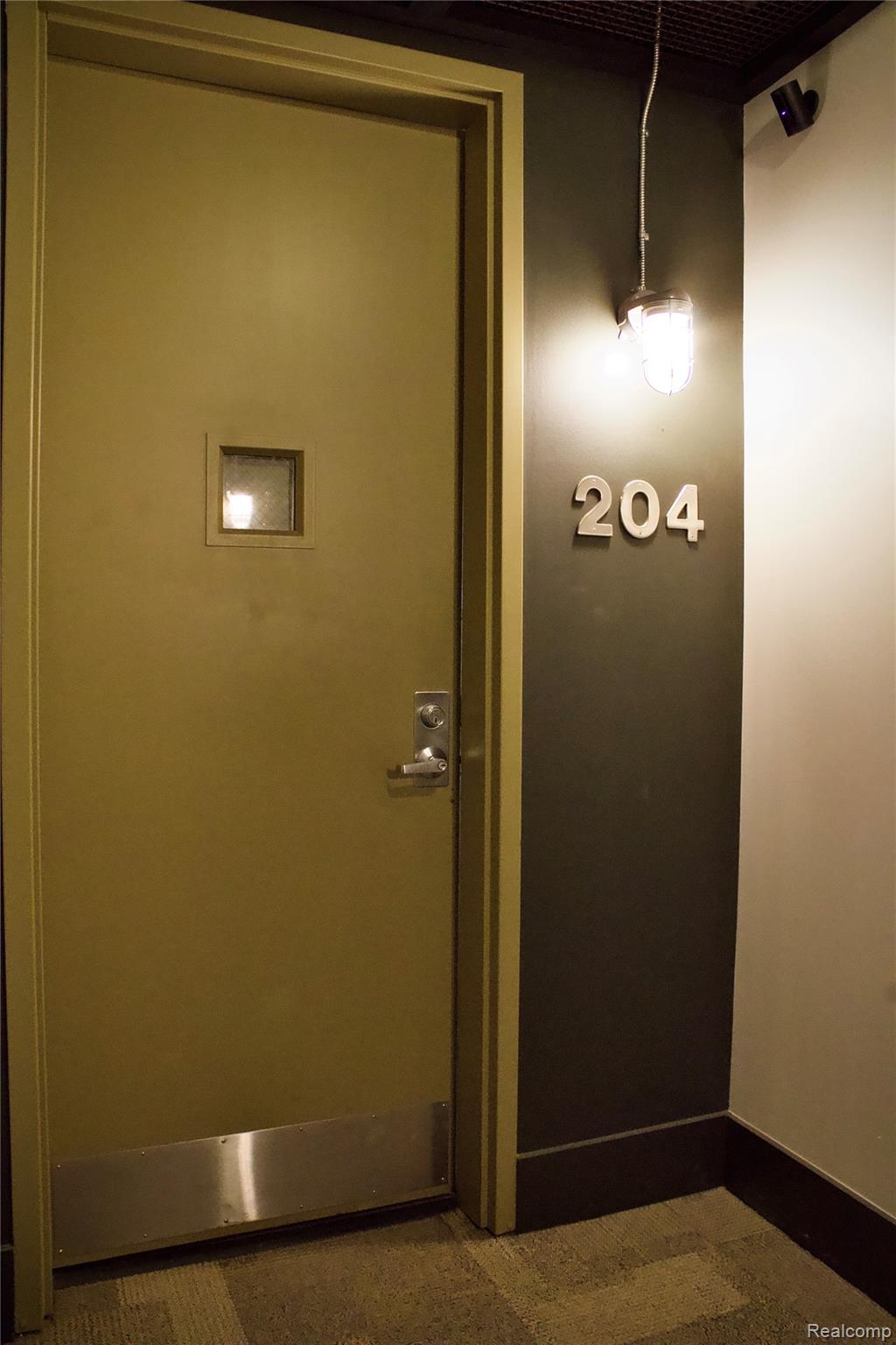 111 N Main Street 204