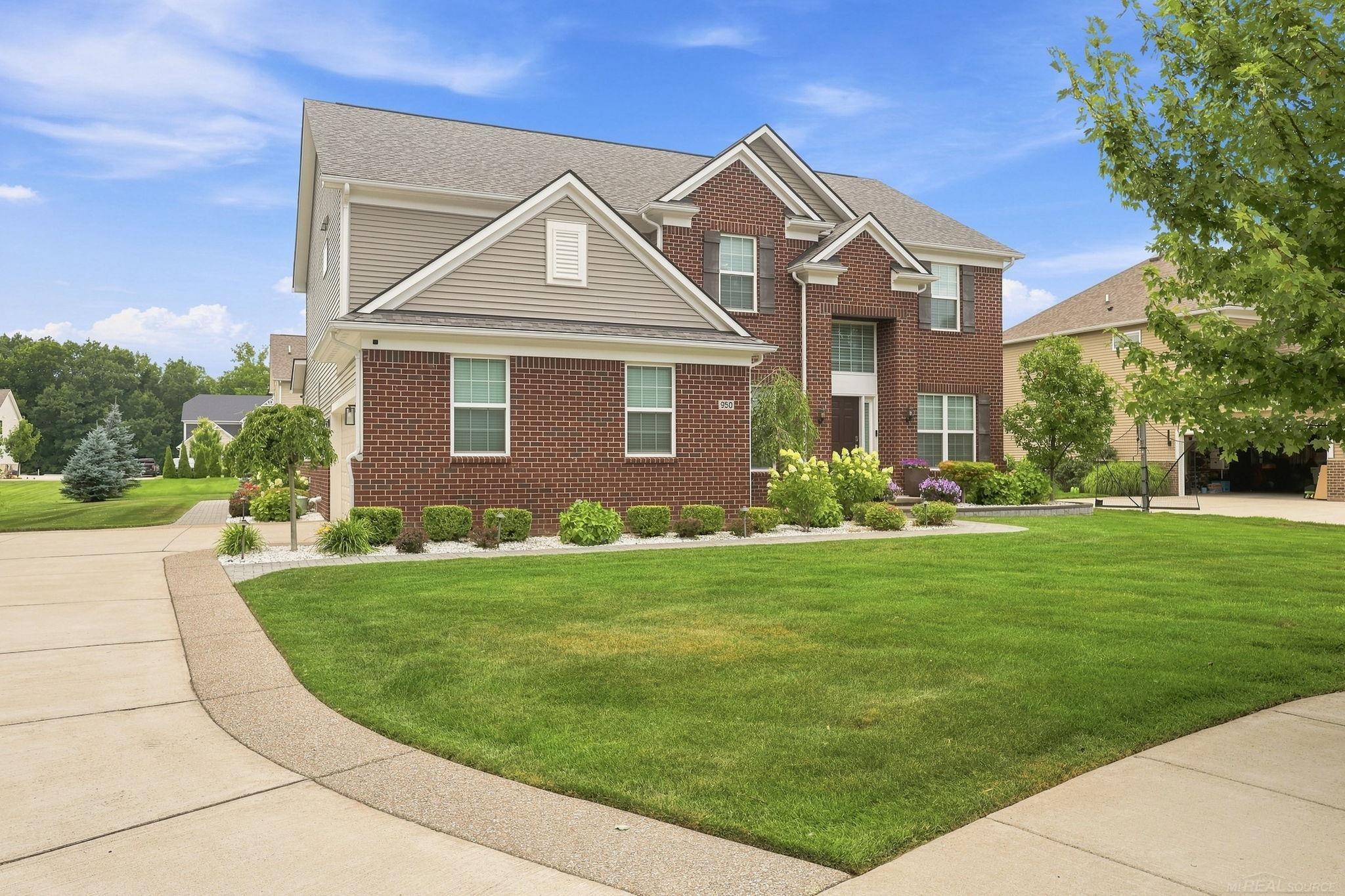 950 Weber Court