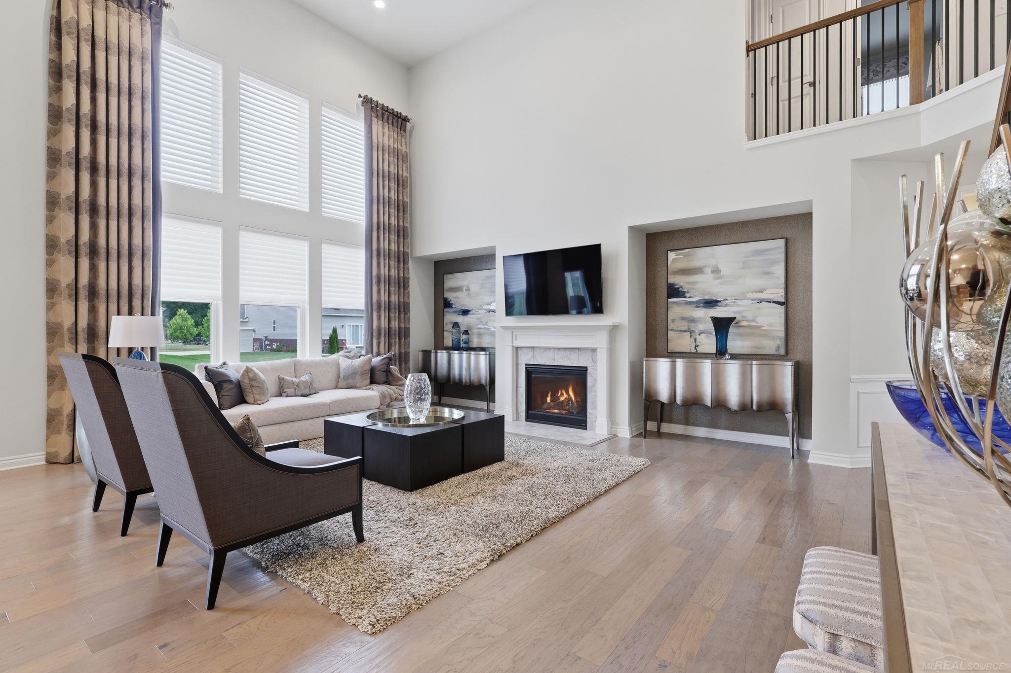 950 Weber Court