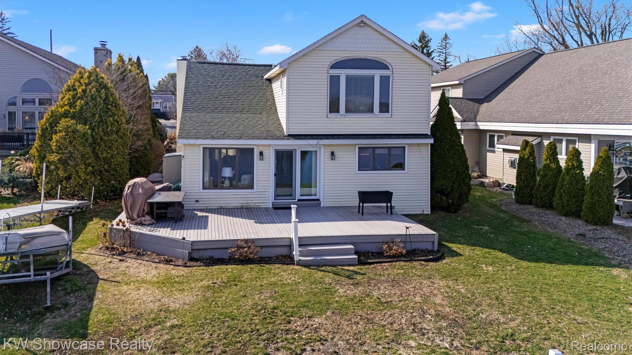 2324 N Duck Lake Road