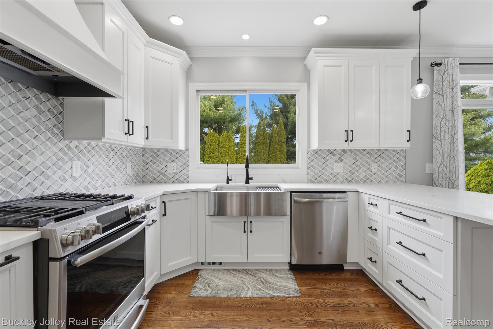 8705 Clarion Court
