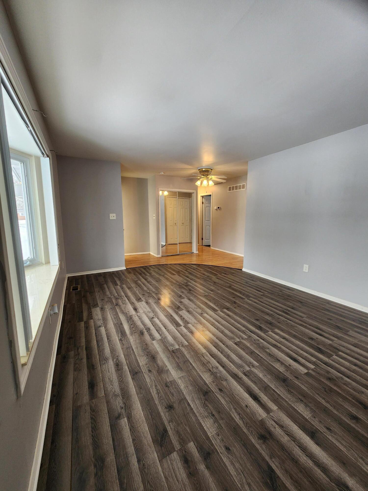 15447 Anthony Street