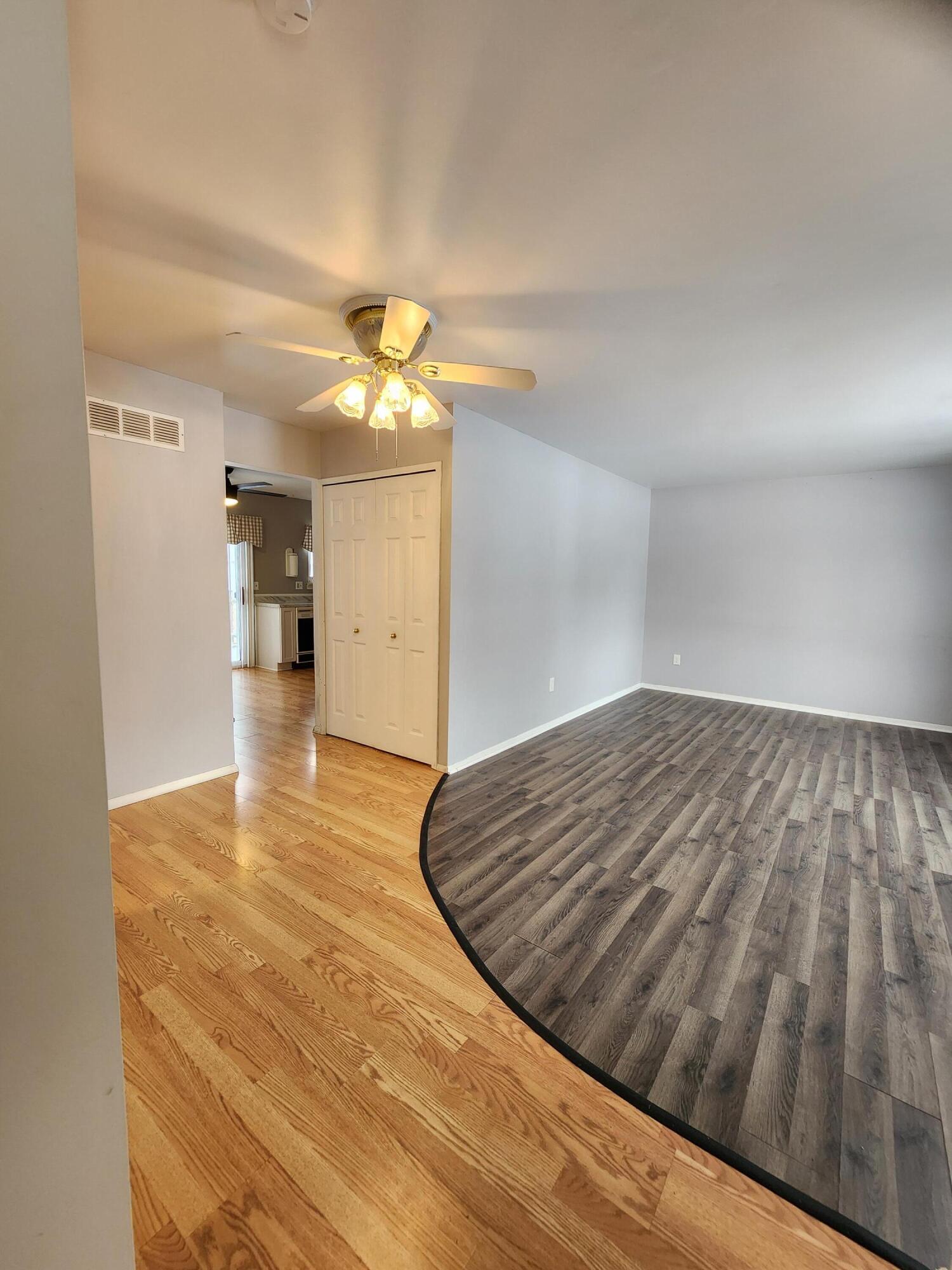 15447 Anthony Street