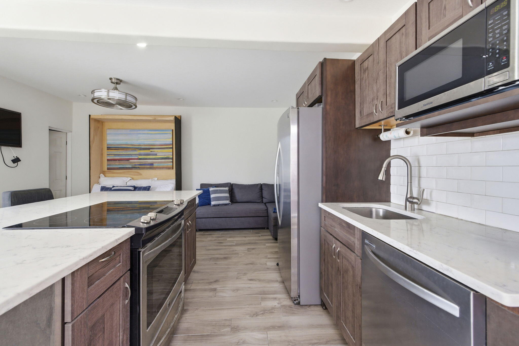 14 Lighthouse Point