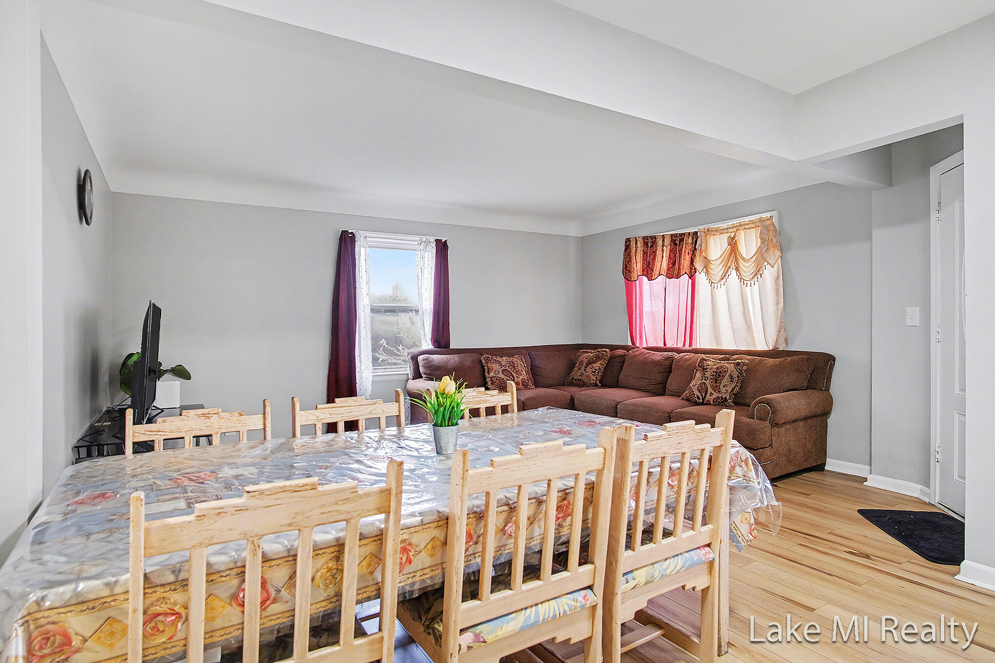 44 Honeoye Street SW