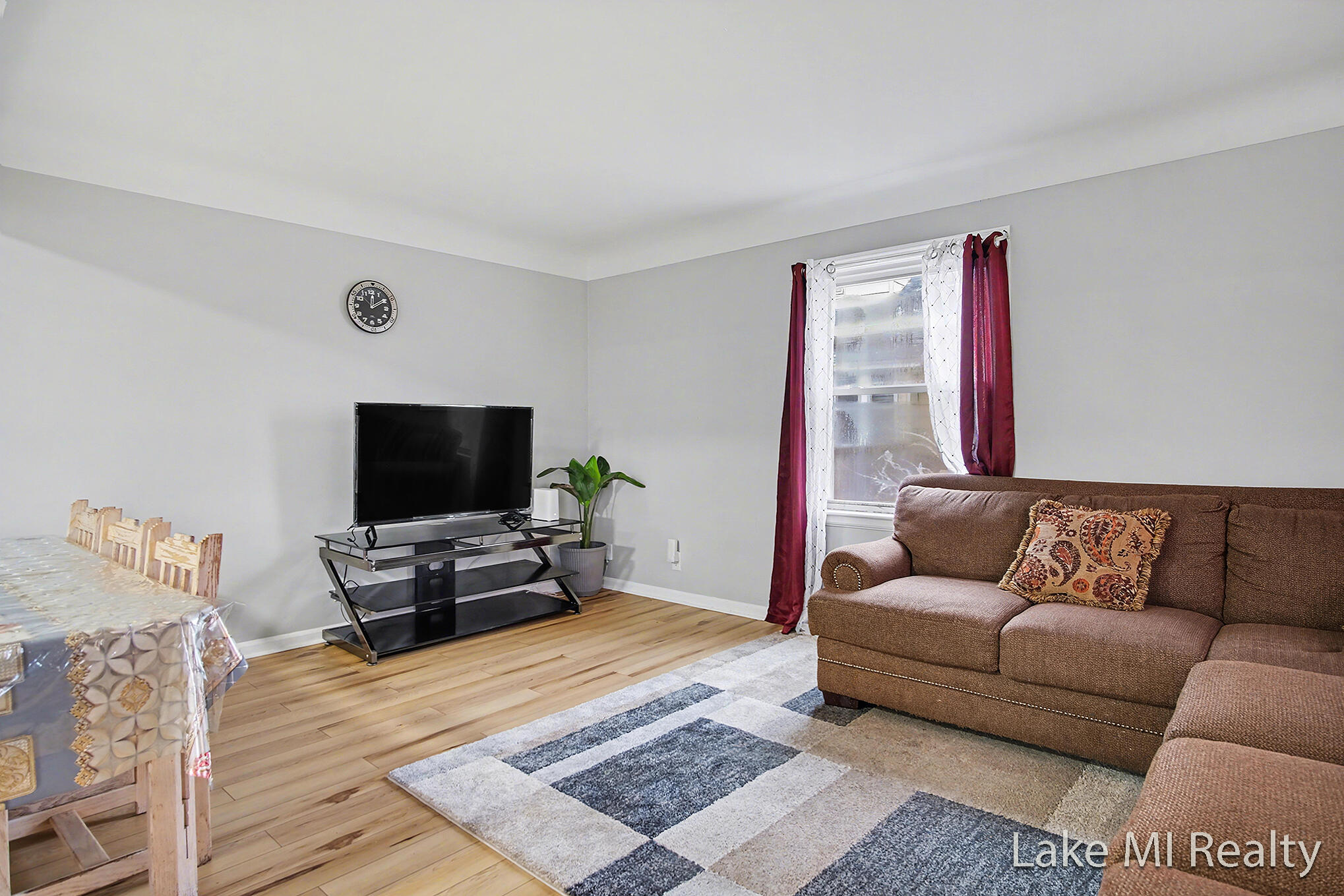 44 Honeoye Street SW