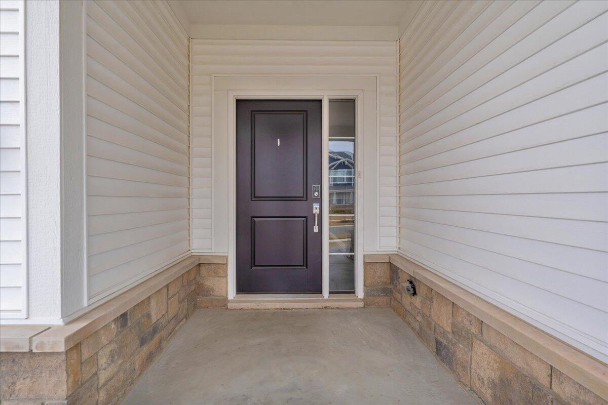 8056 Alyssa Drive