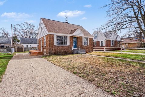 Photo of 3008 Dawes Road, Roosevelt Park City, MI 49441 (MLS # 71026013431)