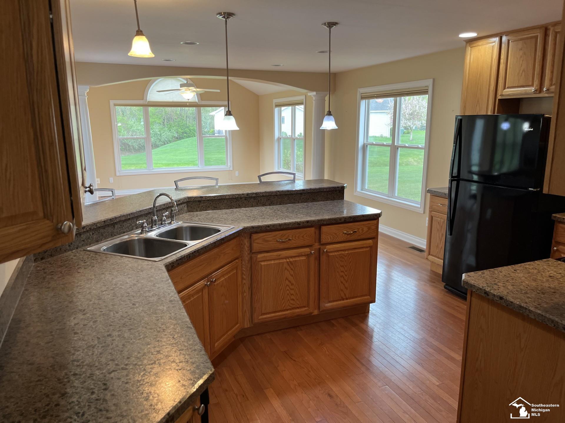 2389 Fountain Circle Drive