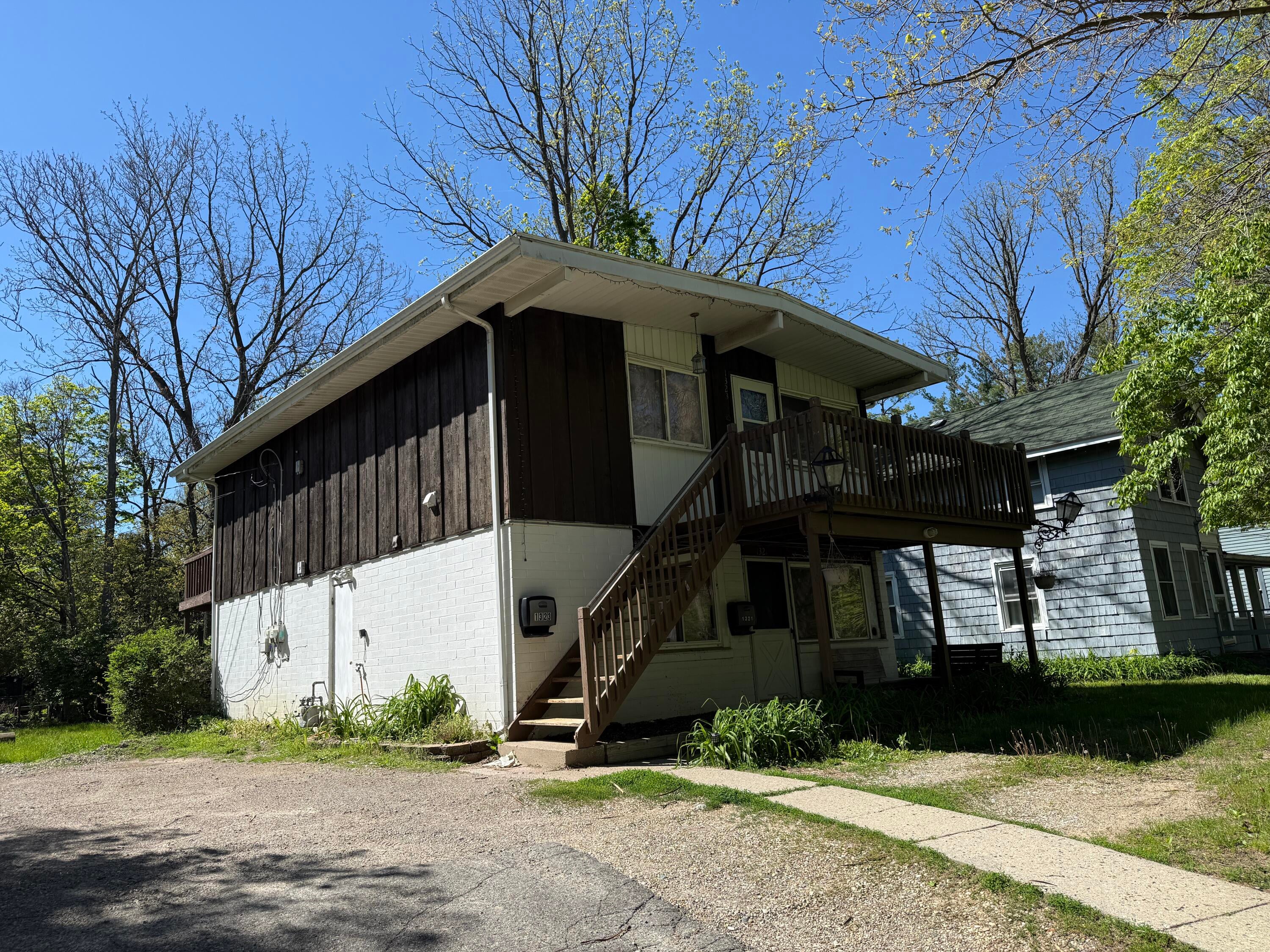 1321 Pontiac Trail