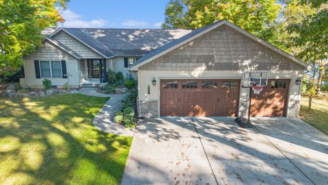 5001 GROVER Drive Genoa Township Livingston MI 48116