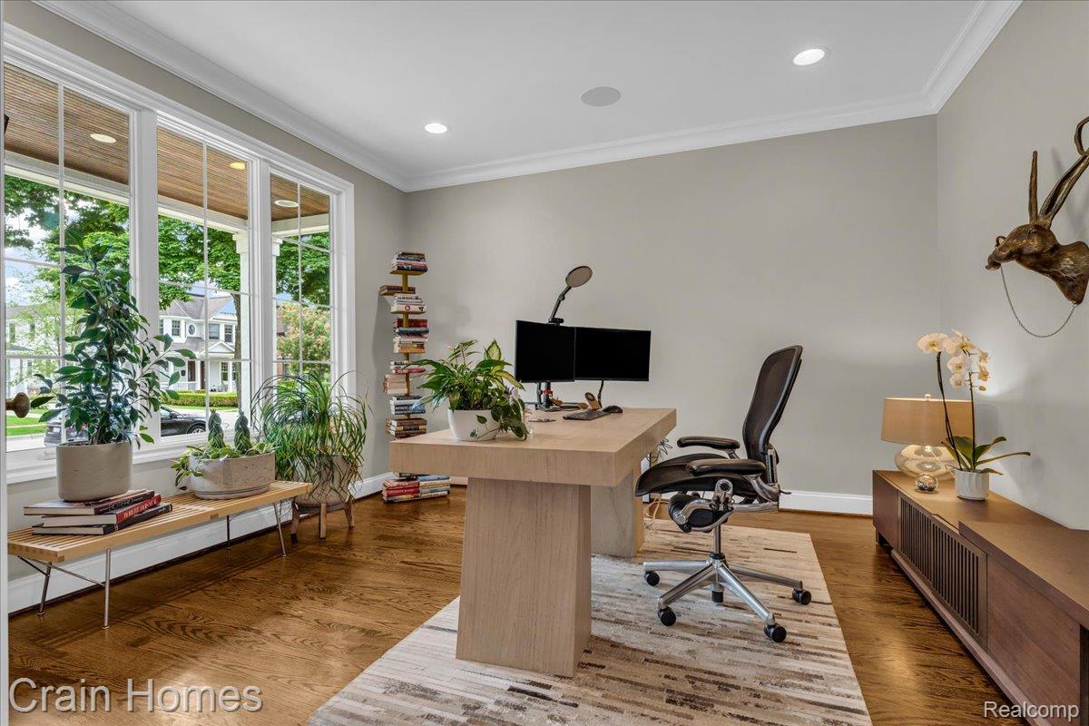 499 Catalpa Drive