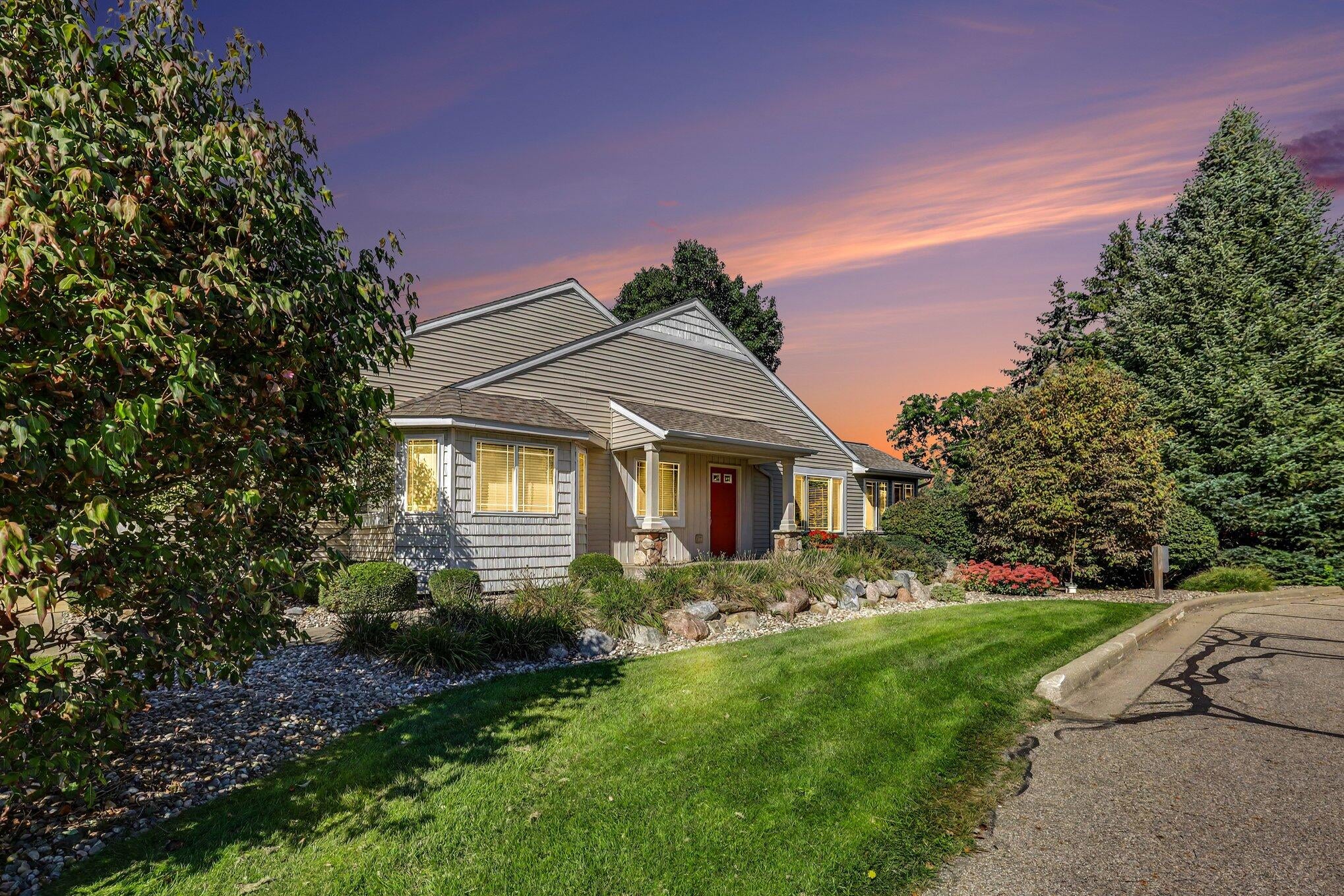 2977 Pebblestone Drive 6