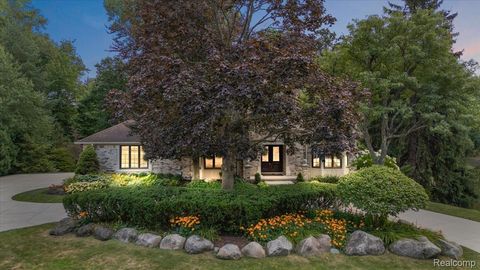 510 Hunters Crossing Bloomfield Hills City MI 48304