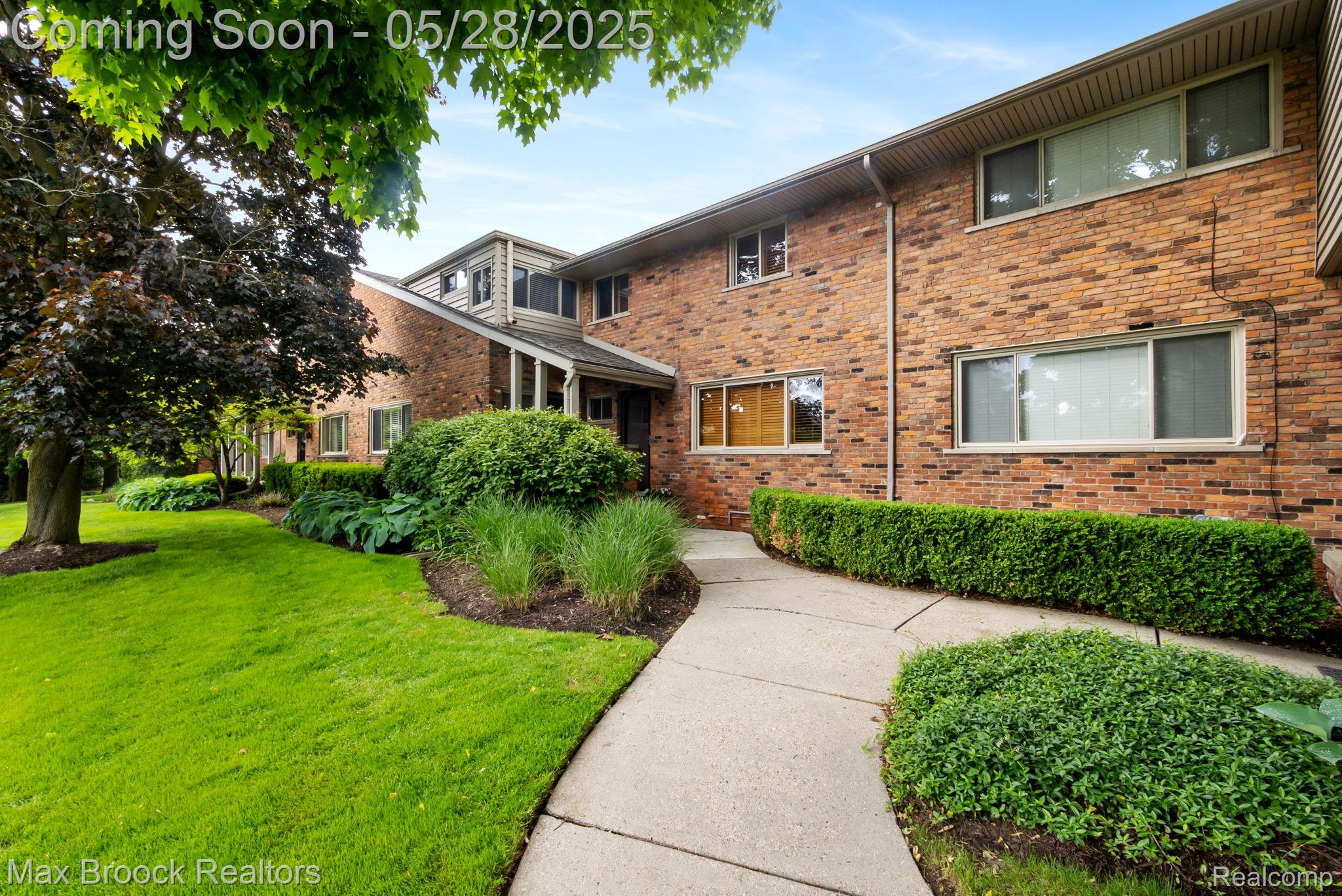 971 N Old Woodward Avenue