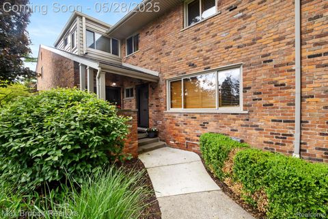 971 N Old Woodward Avenue Birmingham City MI 48009