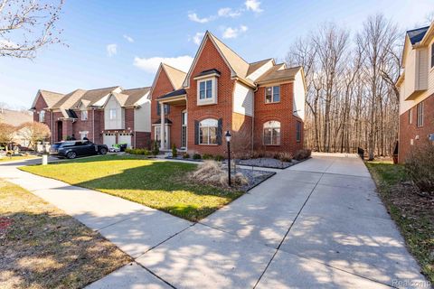 Tiny photo for 41625 Steinbeck Glen, Novi City, MI 48377 (MLS # 20261020663)