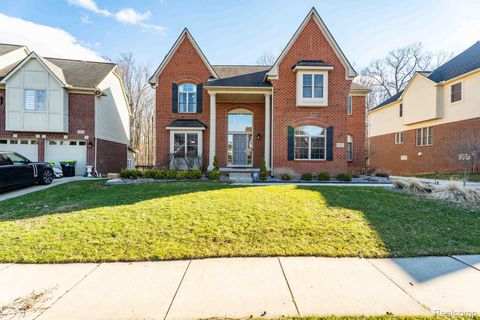 Photo for 41625 Steinbeck Glen, Novi City, MI 48377 (MLS # 20261020663)