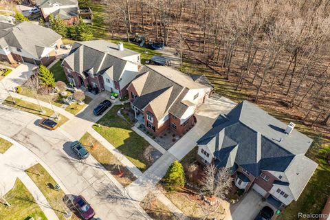 Tiny photo for 41625 Steinbeck Glen, Novi City, MI 48377 (MLS # 20261020663)