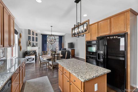 Tiny photo for 41625 Steinbeck Glen, Novi City, MI 48377 (MLS # 20261020663)