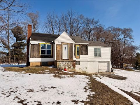 3186 E Grand Blanc Road Grand Blanc Charter Township MI 48439