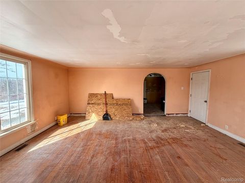 Tiny photo for 3186 E Grand Blanc Road, Grand Blanc Charter Township, MI 48439 (MLS # 20261016124)