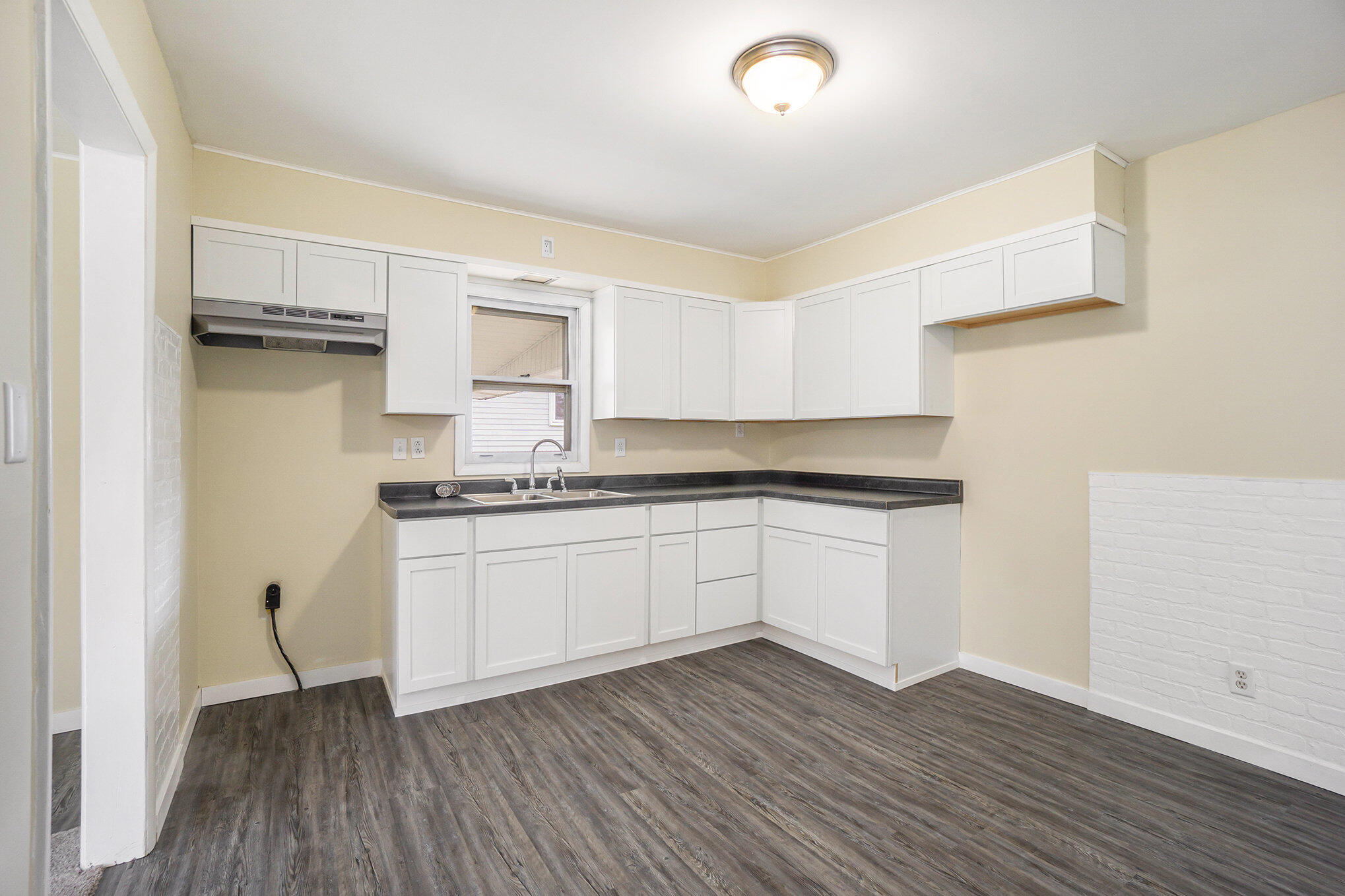 Bedford Charter Township Calhoun, Michigan 49037, United States, 2 Bedrooms Bedrooms, ,1 BathroomBathrooms,Residential,Active,106569