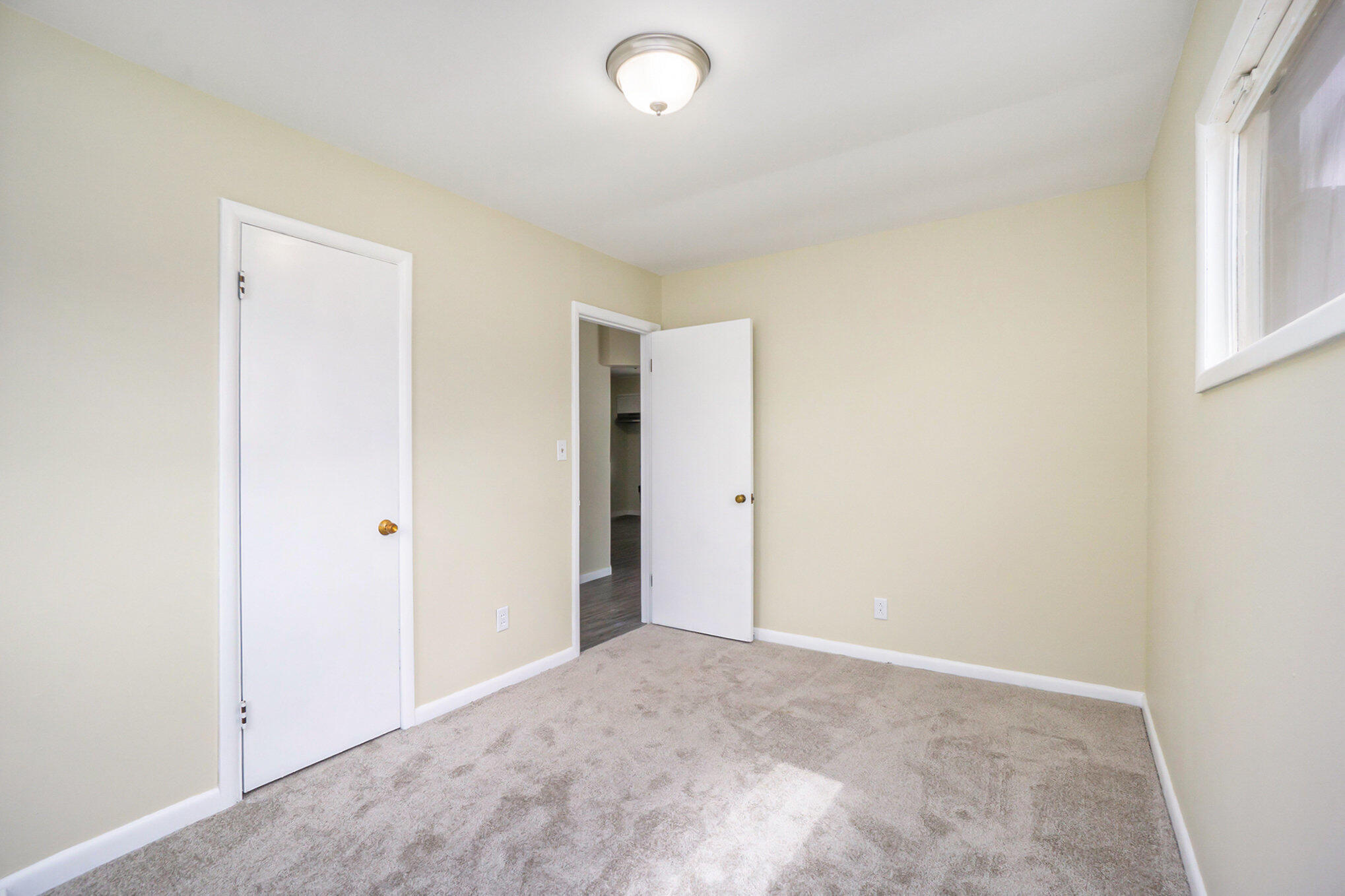 Bedford Charter Township Calhoun, Michigan 49037, United States, 2 Bedrooms Bedrooms, ,1 BathroomBathrooms,Residential,Active,106569