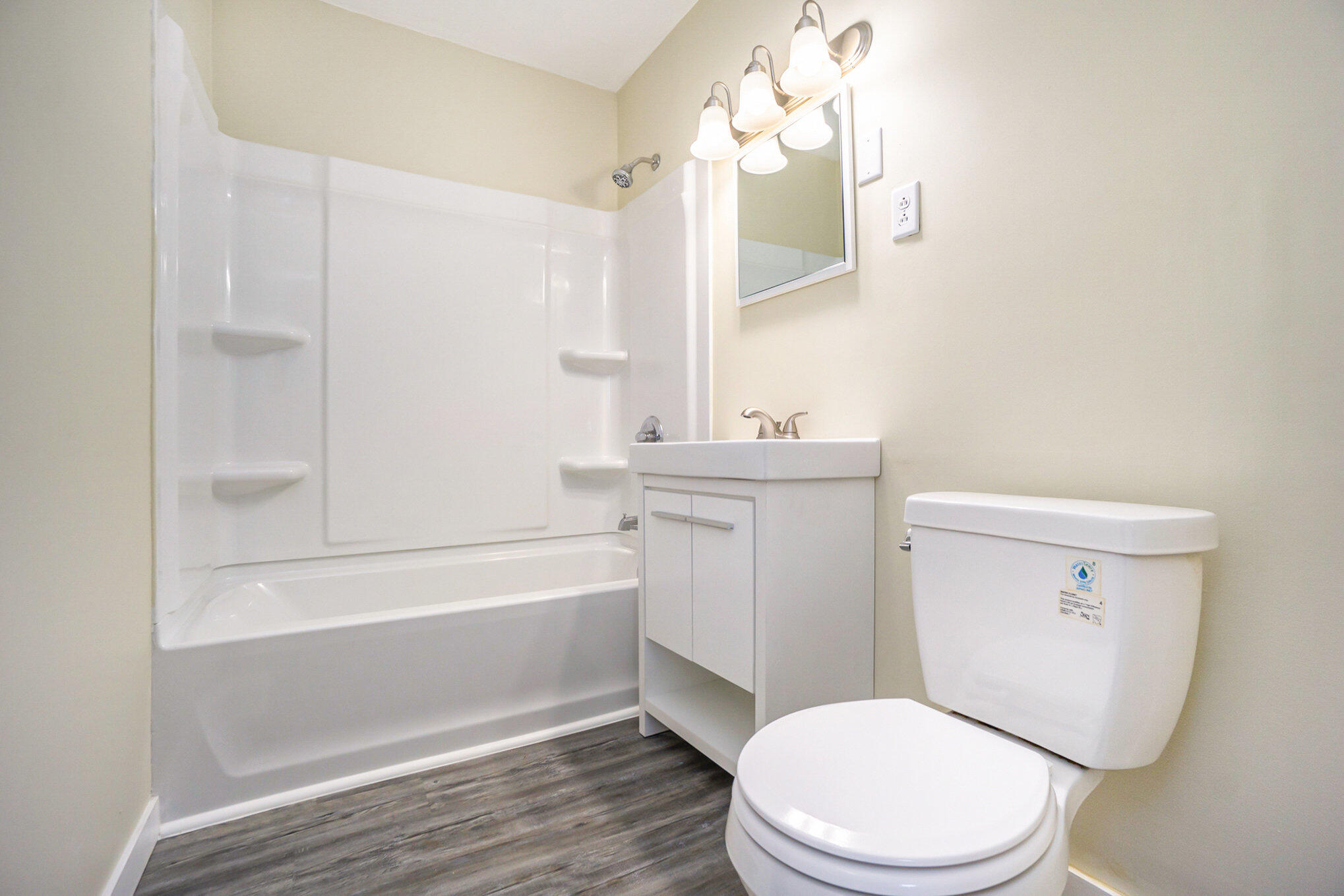 Bedford Charter Township Calhoun, Michigan 49037, United States, 2 Bedrooms Bedrooms, ,1 BathroomBathrooms,Residential,Active,106569