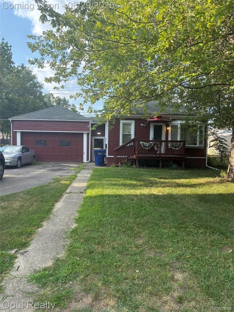 Photo of 35312 Chestnut Street, Wayne City, MI 48184 (MLS # 20261067201)