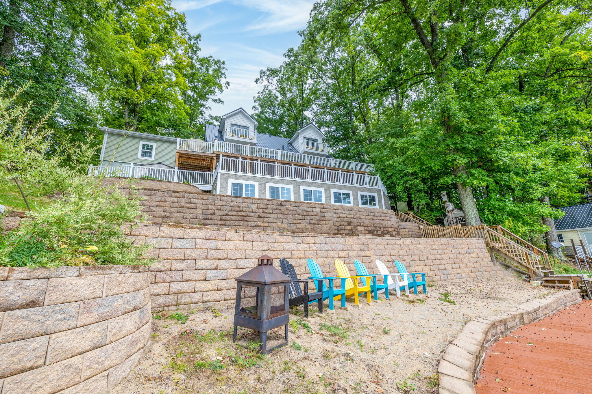 506 Mclachlan Point