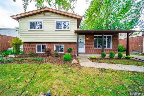 1351 MAR ANN Drive Westland City MI 48186